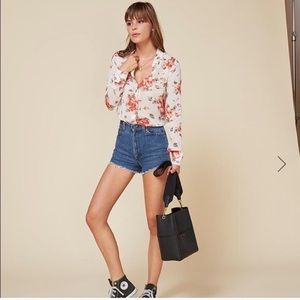 Reformation Violet Top in primrose